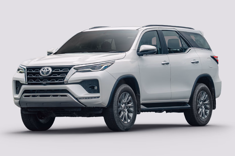 Toyota Fortuner (7+1)